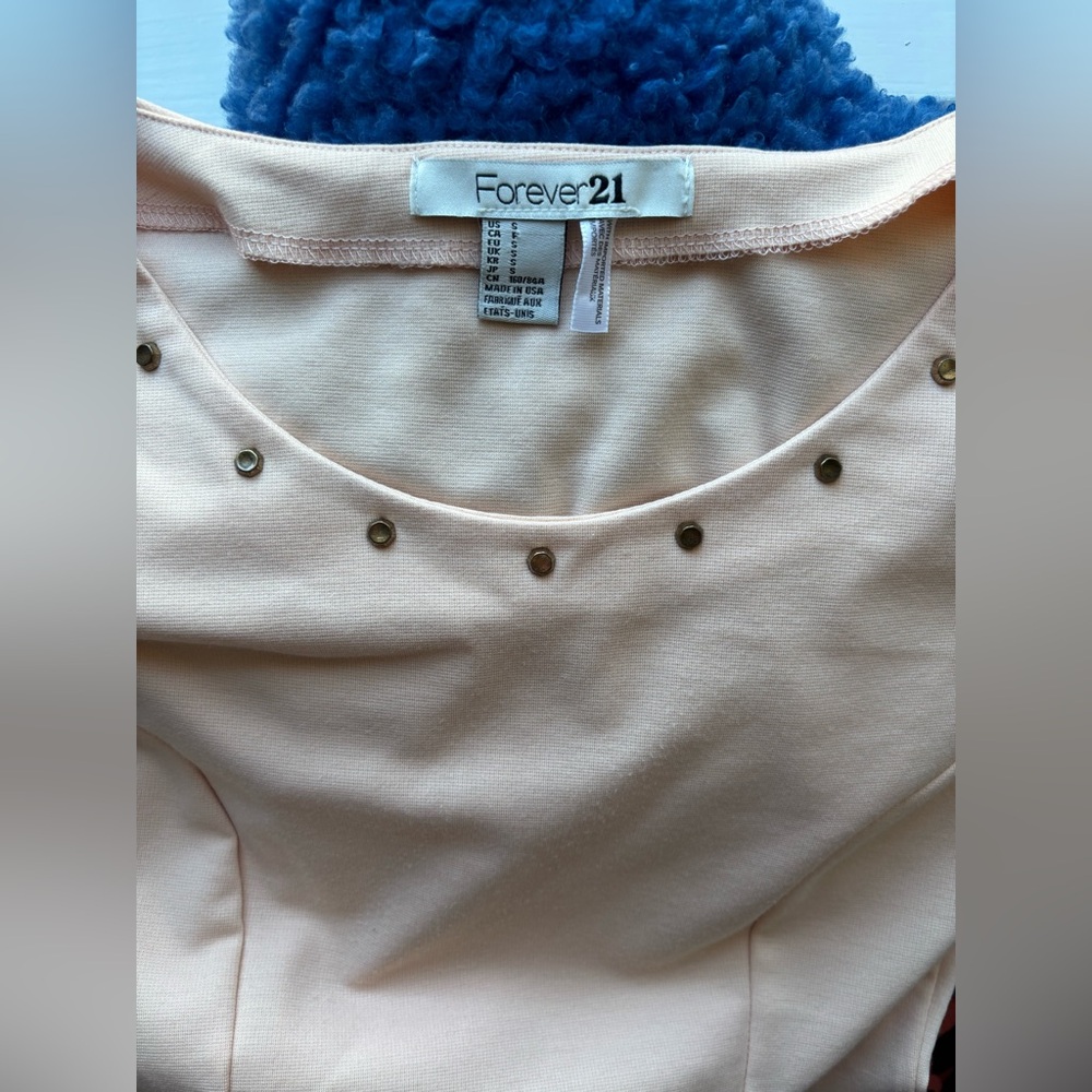 Forever 21 Light Pink Studded Short Sleeve Top - Picture 8 of 10